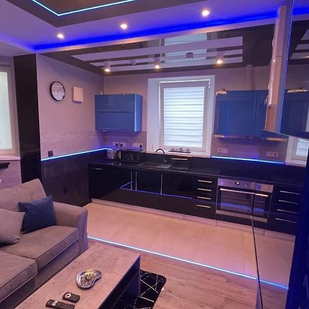 #1 Tgha Luxury Studio Apartment In Athlone Exteriör bild