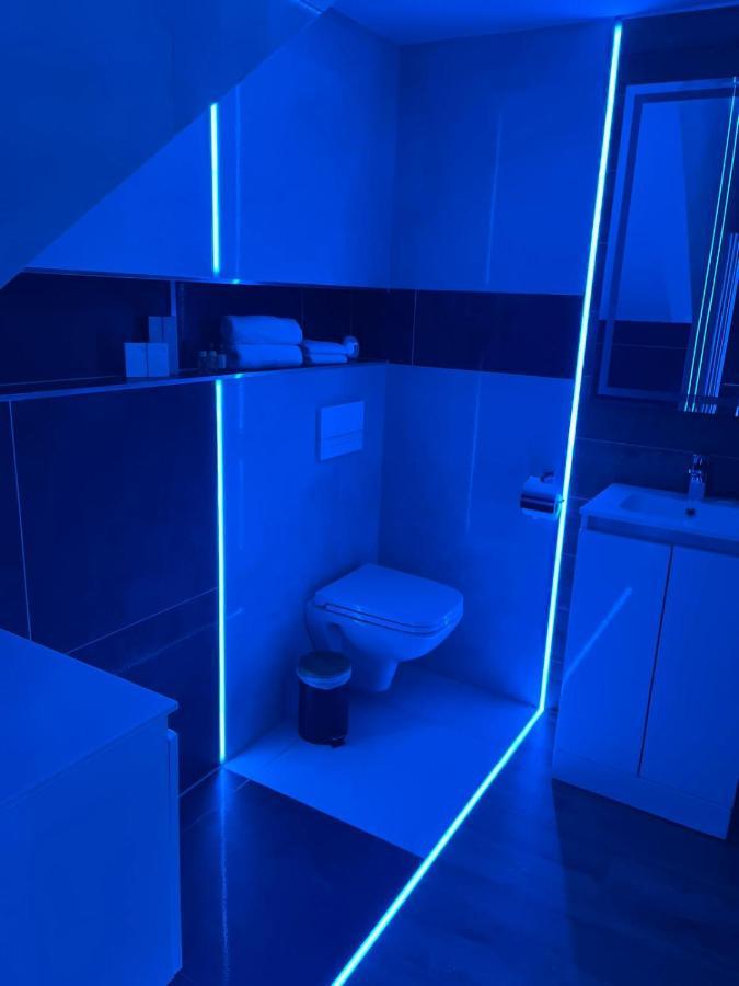 #1 Tgha Luxury Studio Apartment In Athlone Exteriör bild