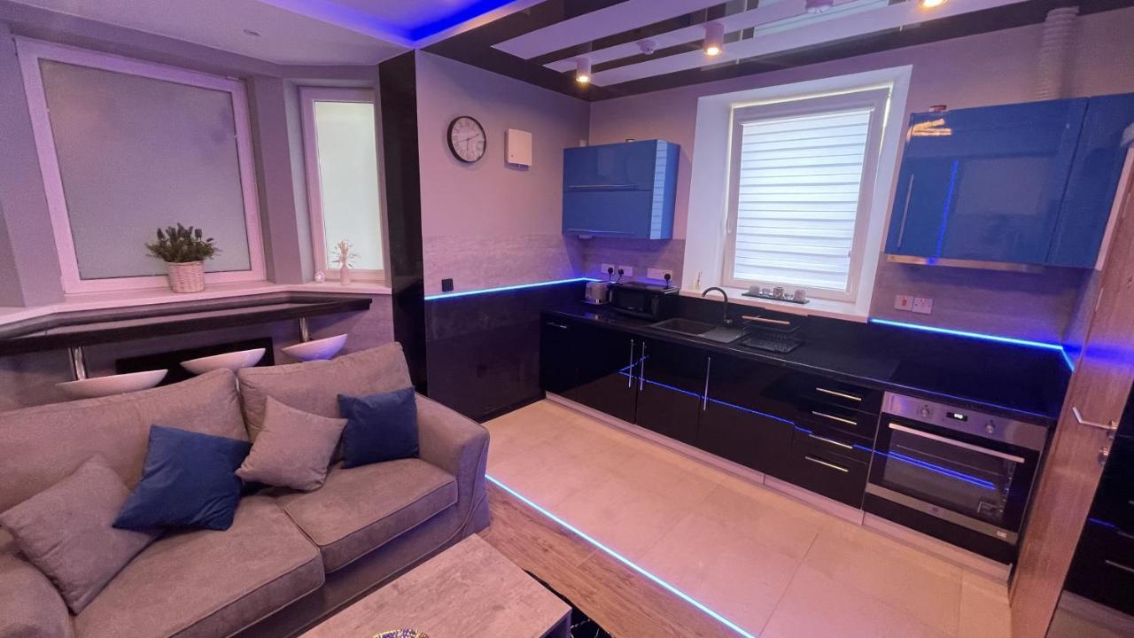 #1 Tgha Luxury Studio Apartment In Athlone Exteriör bild